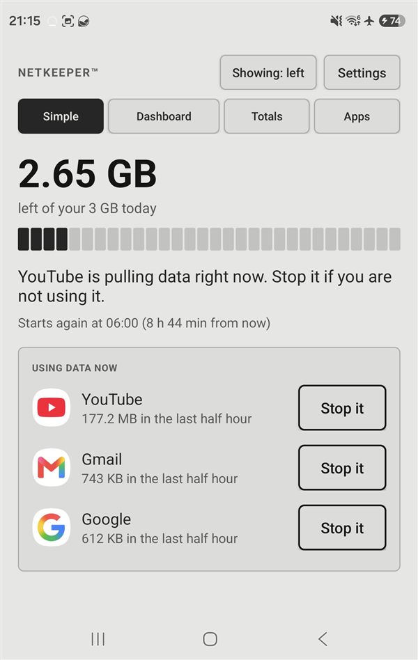 Android Simple view in the E-ink look: 2.65 GB left of your 3 GB today, a counted bar, and the apps using data with Stop it buttons